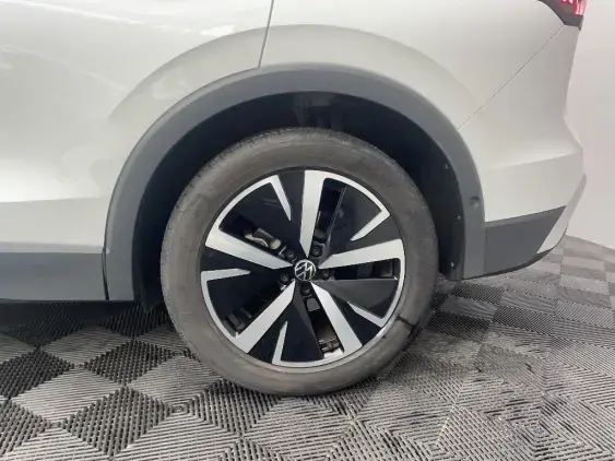VOLKSWAGEN TIGUAN III - voiture d'occasion - Photo 23