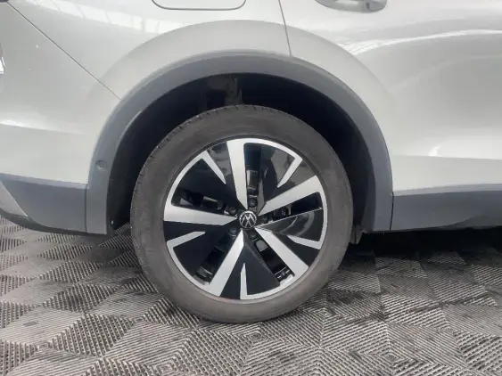 VOLKSWAGEN TIGUAN III - voiture d'occasion - Photo 24