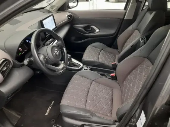 TOYOTA YARIS CROSS I - voiture d'occasion - Photo 18