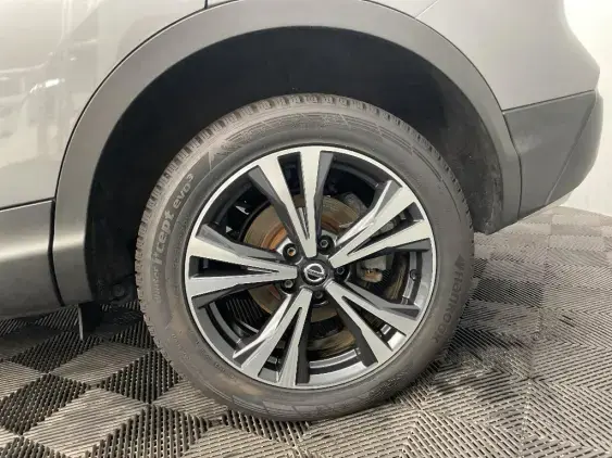 NISSAN QASHQAI II - voiture d'occasion - Photo 24