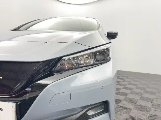 NISSAN LEAF II - voiture d'occasion - Photo 21
