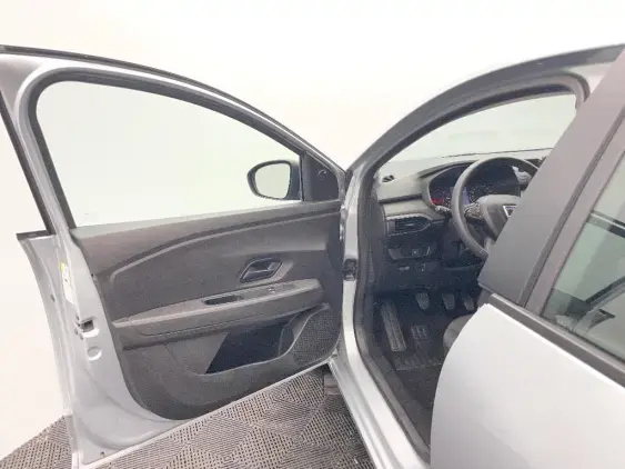 DACIA SANDERO III - voiture d'occasion - Photo 19