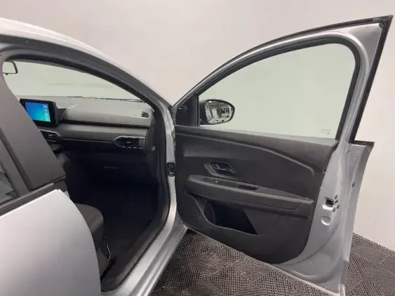 DACIA SANDERO III - voiture d'occasion - Photo 20
