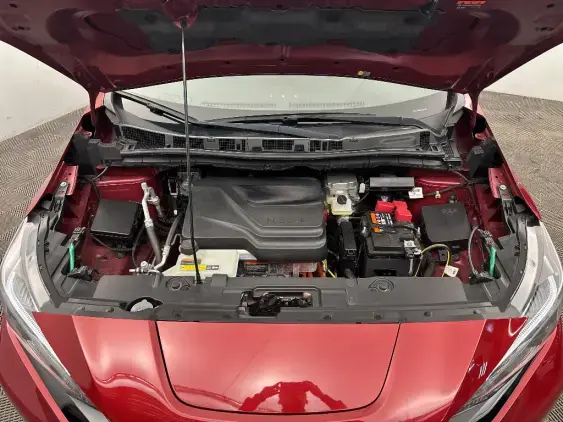 NISSAN LEAF II - voiture d'occasion - Photo 20