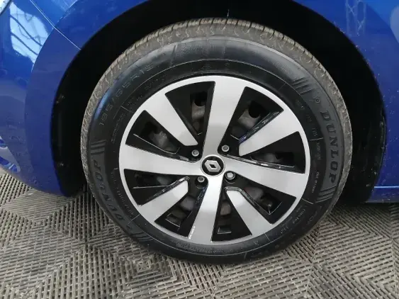 RENAULT CLIO V - voiture d'occasion - Photo 23