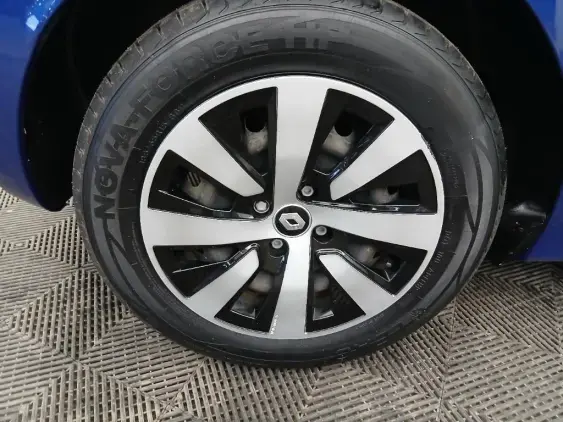 RENAULT CLIO V - voiture d'occasion - Photo 25