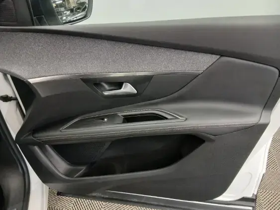 PEUGEOT 3008 II - voiture d'occasion - Photo 20