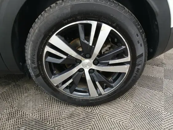 PEUGEOT 3008 II - voiture d'occasion - Photo 24