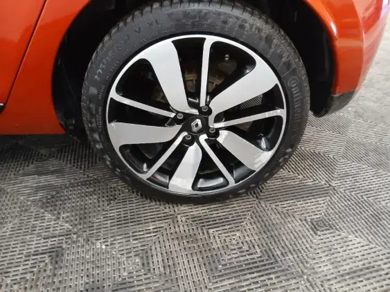 RENAULT CLIO IV - voiture d'occasion - Photo 23