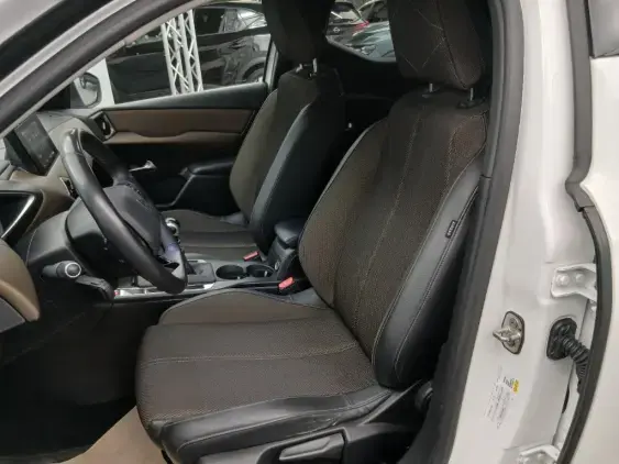DS DS 3 CROSSBACK I - voiture d'occasion - Photo 18