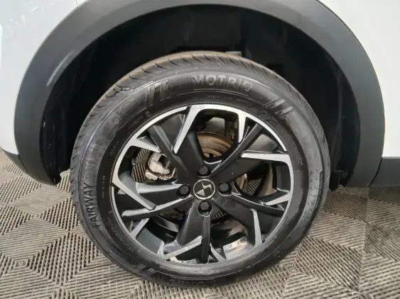 DS DS 3 CROSSBACK I - voiture d'occasion - Photo 24