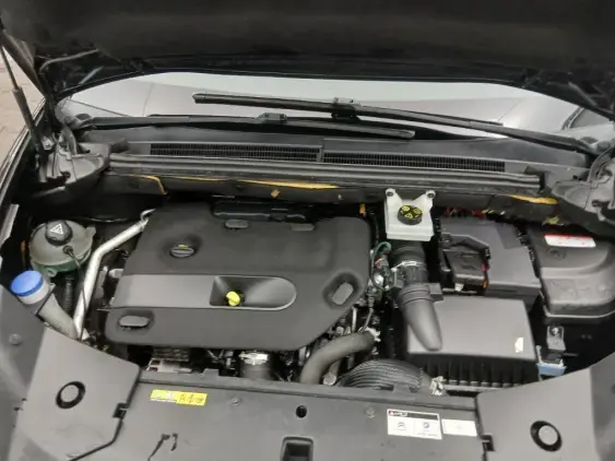 DS DS 5 - voiture d'occasion - Photo 20
