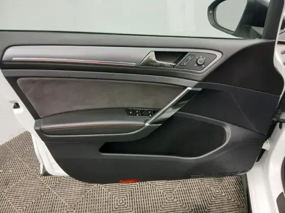 VOLKSWAGEN GOLF VII - voiture d'occasion - Photo 19