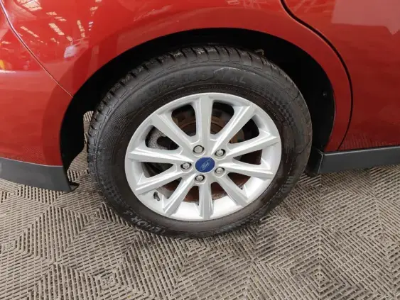 FORD GRAND C-MAX I - voiture d'occasion - Photo 23