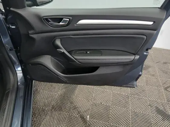 RENAULT MEGANE ESTATE IV - voiture d'occasion - Photo 20