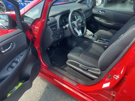 NISSAN LEAF II - voiture d'occasion - Photo 18