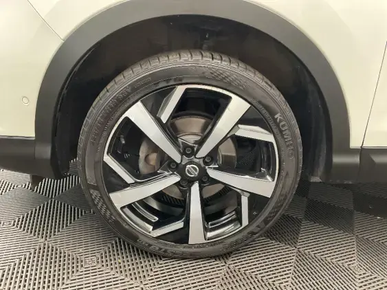 NISSAN QASHQAI II - voiture d'occasion - Photo 23