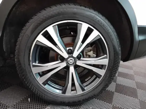 NISSAN QASHQAI II - voiture d'occasion - Photo 24