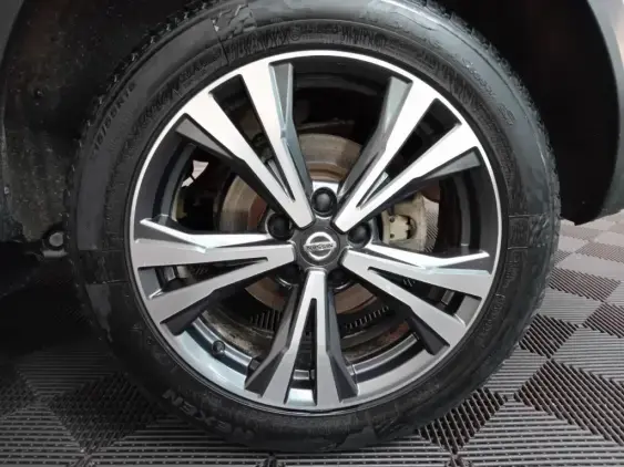 NISSAN QASHQAI II - voiture d'occasion - Photo 24