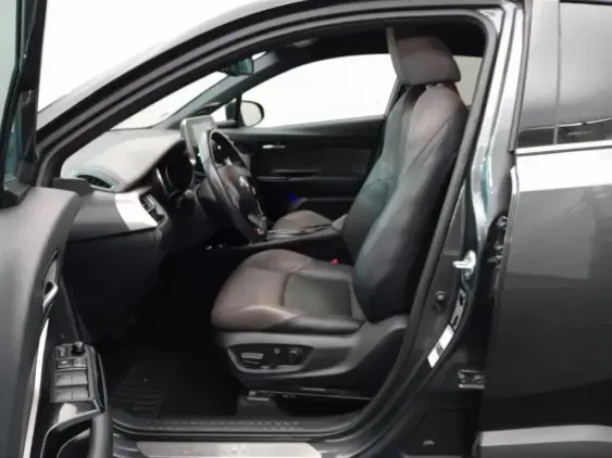 TOYOTA C-HR - voiture d'occasion - Photo 18
