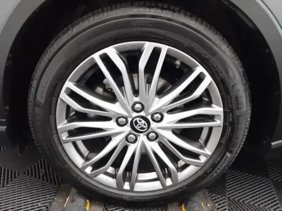 TOYOTA C-HR - voiture d'occasion - Photo 23