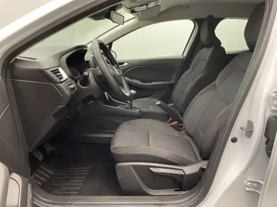 RENAULT CLIO V - voiture d'occasion - Photo 18