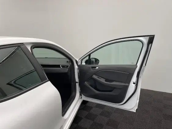 RENAULT CLIO V - voiture d'occasion - Photo 20