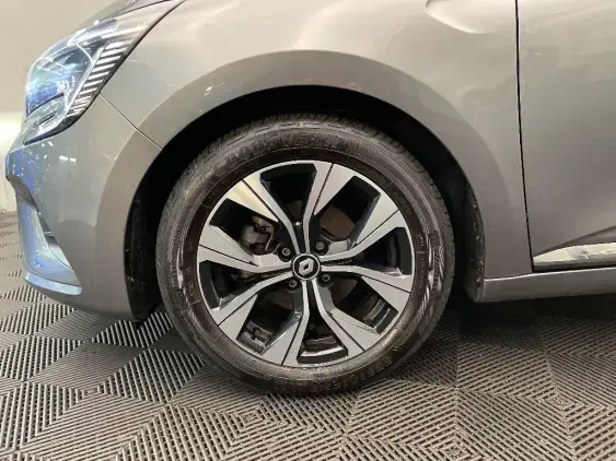 RENAULT CLIO V - voiture d'occasion - Photo 23