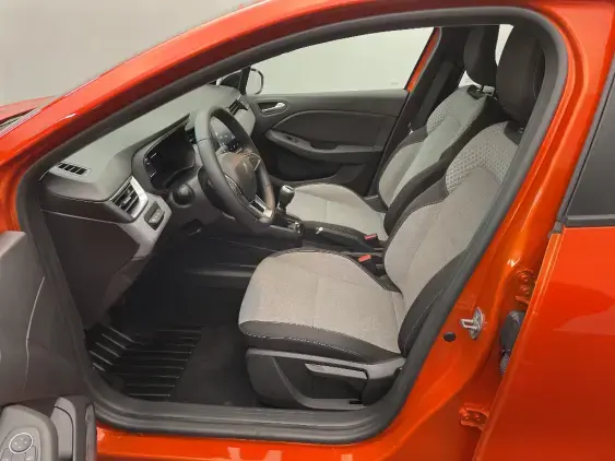 RENAULT CLIO V - voiture d'occasion - Photo 18