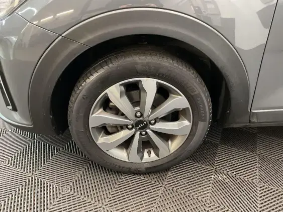 KIA STONIC - voiture d'occasion - Photo 23