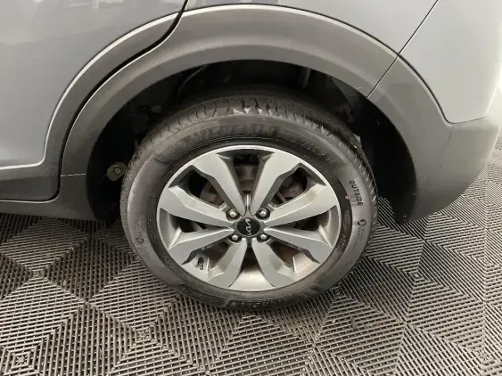 KIA STONIC - voiture d'occasion - Photo 24