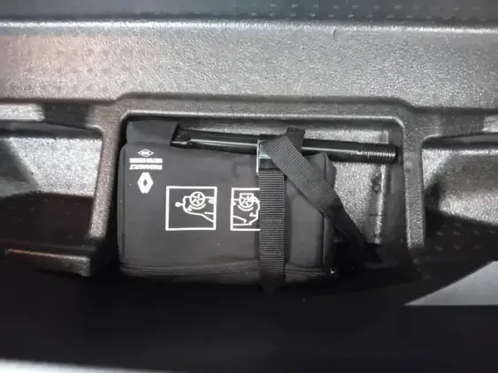 RENAULT AUSTRAL - voiture d'occasion - Photo 17