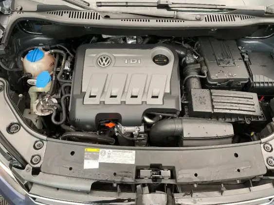 VOLKSWAGEN TOURAN II - voiture d'occasion - Photo 20