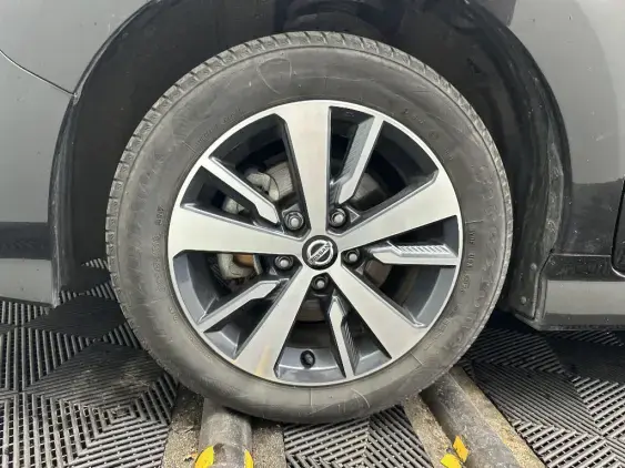 NISSAN LEAF II - voiture d'occasion - Photo 22