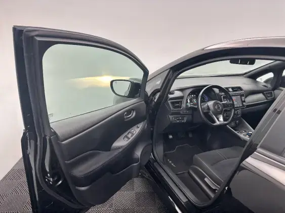 NISSAN LEAF II - voiture d'occasion - Photo 19