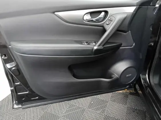 NISSAN QASHQAI II - voiture d'occasion - Photo 19