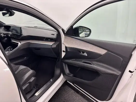 PEUGEOT 3008 II - voiture d'occasion - Photo 19