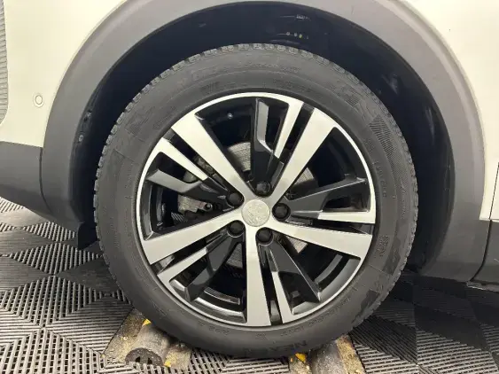 PEUGEOT 3008 II - voiture d'occasion - Photo 22