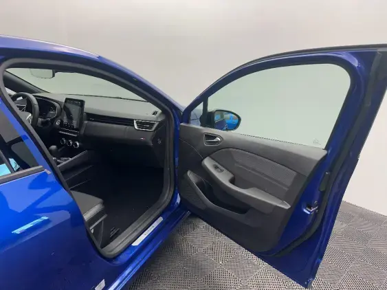 RENAULT CLIO V - voiture d'occasion - Photo 20