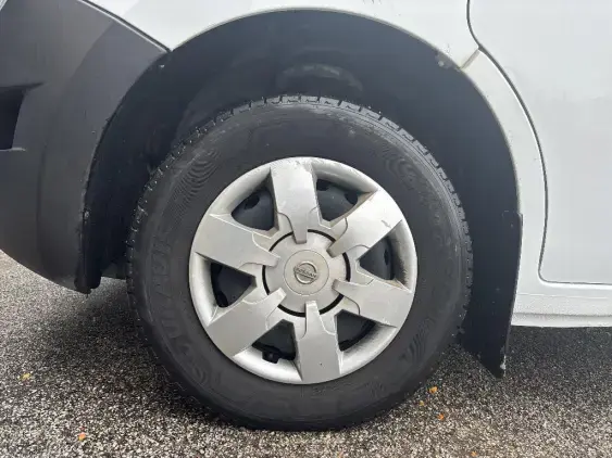 NISSAN NV400 FG I - voiture d'occasion - Photo 19