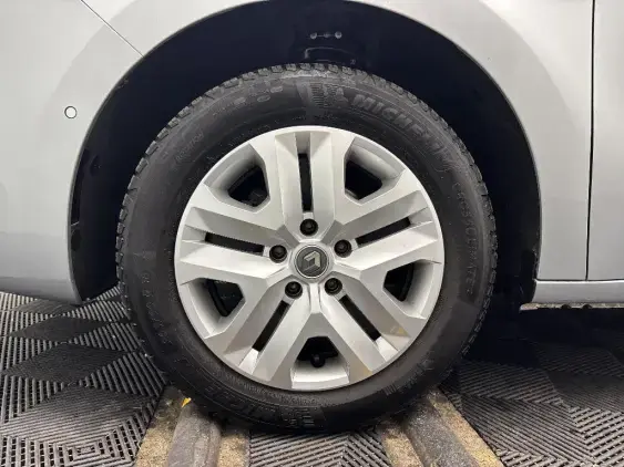 RENAULT KANGOO III - voiture d'occasion - Photo 23