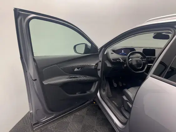PEUGEOT 3008 II - voiture d'occasion - Photo 19