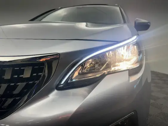 PEUGEOT 3008 II - voiture d'occasion - Photo 22