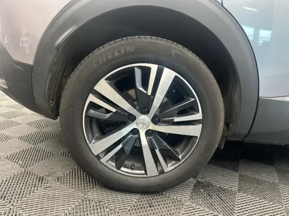 PEUGEOT 3008 II - voiture d'occasion - Photo 25