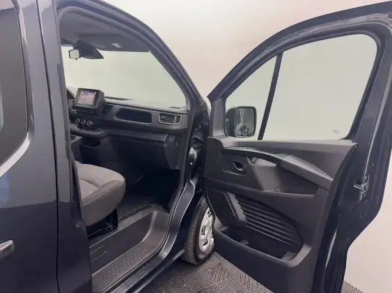 RENAULT TRAFIC III - voiture d'occasion - Photo 19