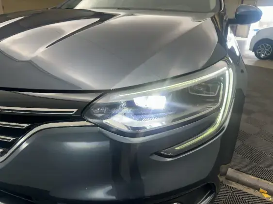 RENAULT MEGANE ESTATE IV - voiture d'occasion - Photo 22