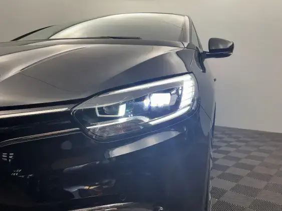 RENAULT SCENIC IV - voiture d'occasion - Photo 21