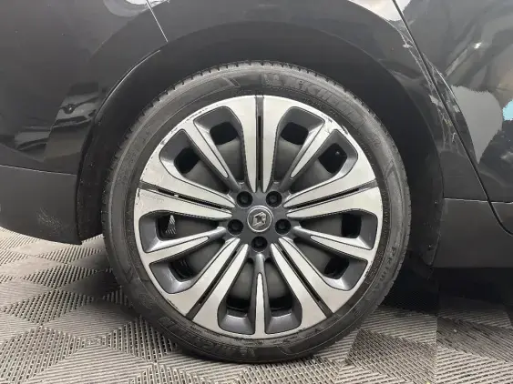 RENAULT SCENIC IV - voiture d'occasion - Photo 24