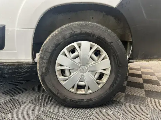 OPEL MOVANO III - voiture d'occasion - Photo 22