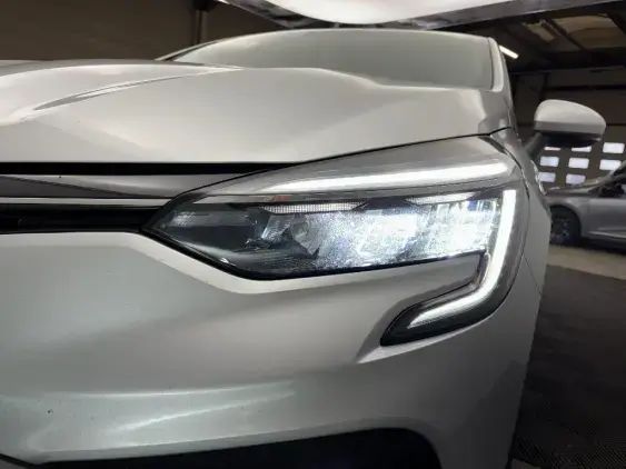 RENAULT CLIO V - voiture d'occasion - Photo 22